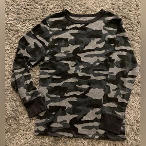 Long sleeve thermal type camo boys shirt